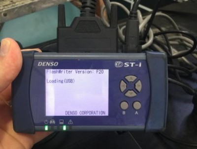 Denso DST-i Vehicle Commumication Interface<br />Photo by Kevin Winnipeg, Canada